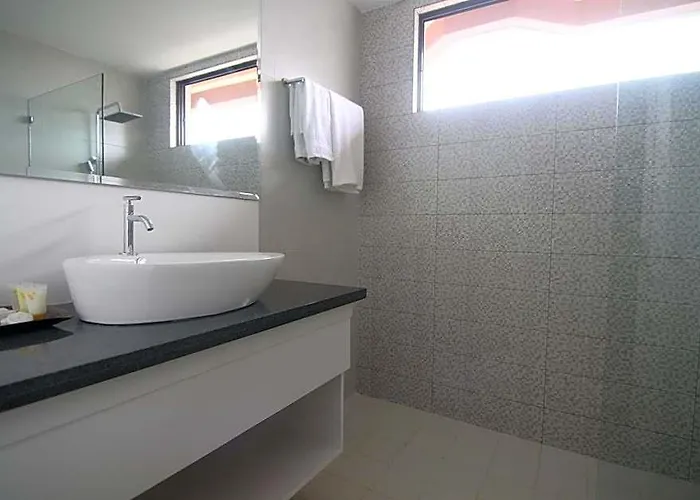 Bryan Makati Near Airport