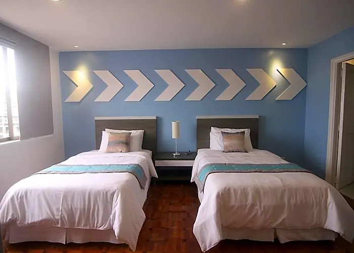 Bryan Makati Near Airport Отель 4*