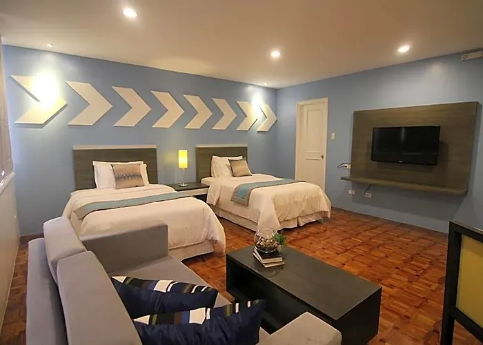 Bryan Makati Near Airport 4*
