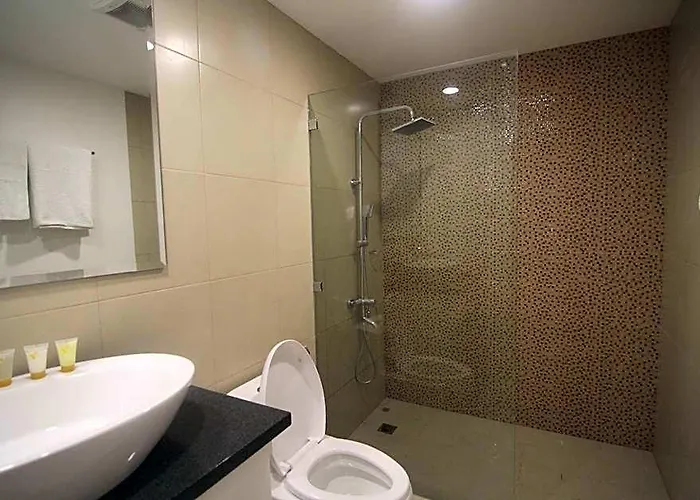 Hotel Bryan Makati Near Airport