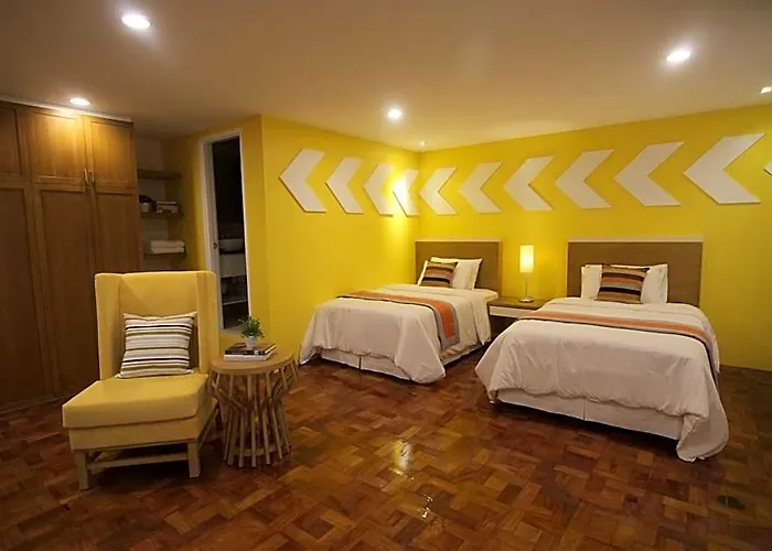 Bryan Makati Near Airport 4* Манила